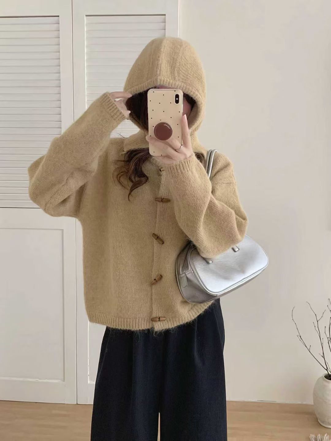 Retro Horn Button Knit Cardigan Women Loose Soft Sweater Coat with Hood