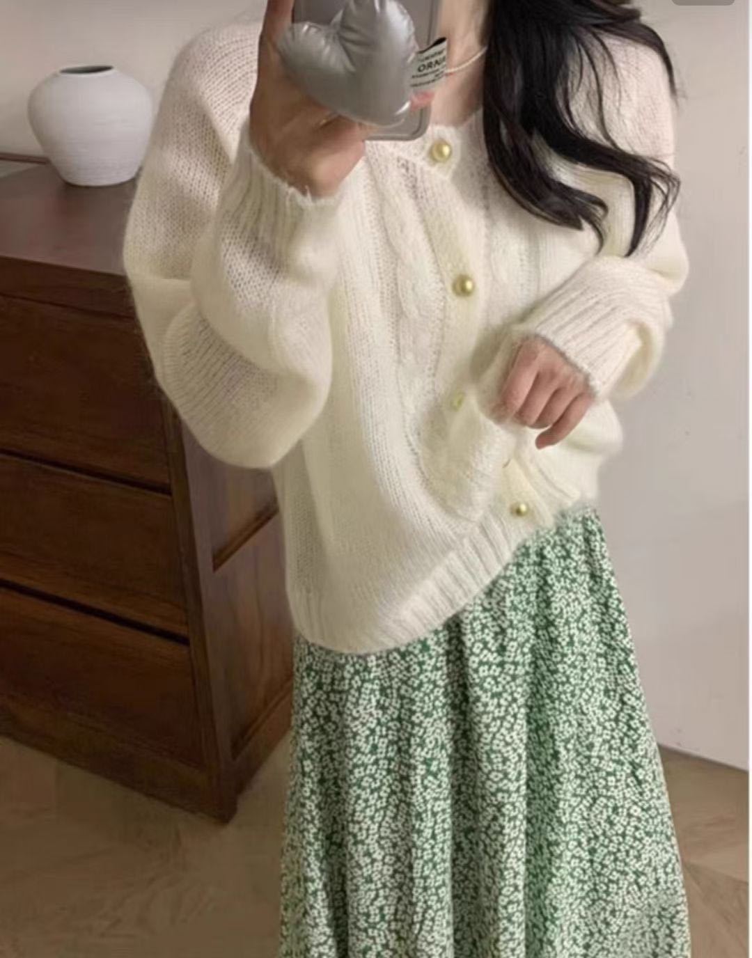 Round Neck Cable Knit Thin Sweater Women Loose Slimming Elegant  Style Cardigan